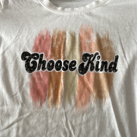 T-shirt - Picture 2 of 4